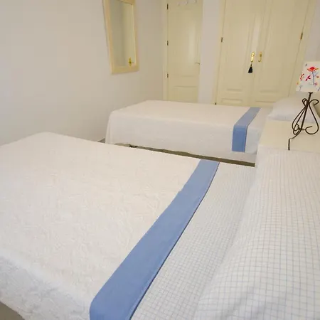 Ana Apartment *