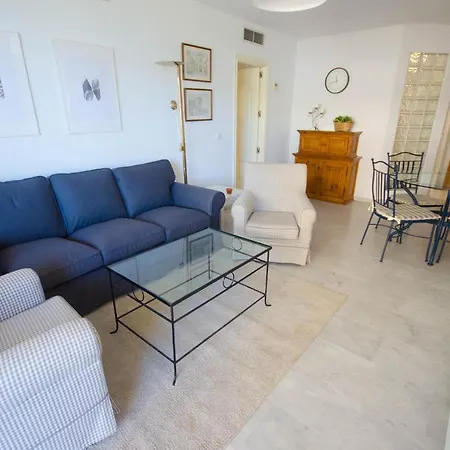 Ana Apartment *