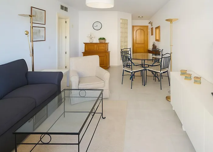 Ana Apartment *